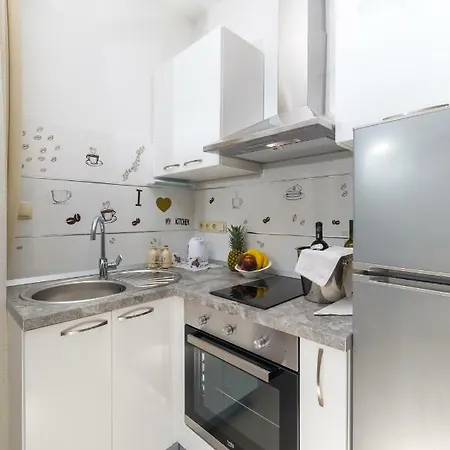 Marinna Penzion Vrboska