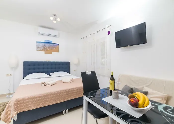 Marinna 4* Vrboska